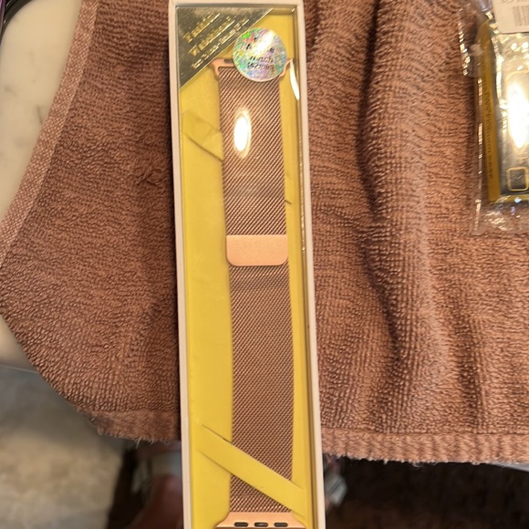 Watch Band for Apple Watch in a size 42. Rose Gold band with face case. - Picture 4 of 5